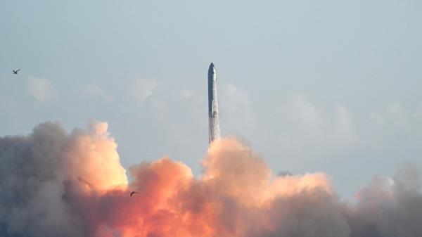 SpaceX在经历爆炸性挫折后成功复飞星舰测试