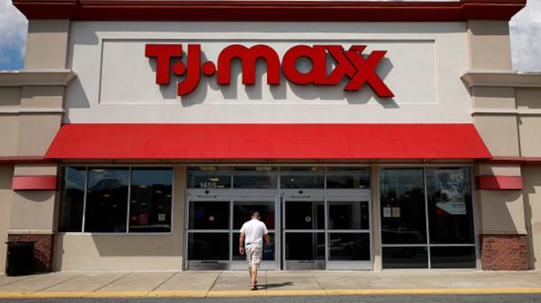 TJX公司（TJ Maxx母公司）财报超预期，尽管关税压力仍上调全年业绩指引