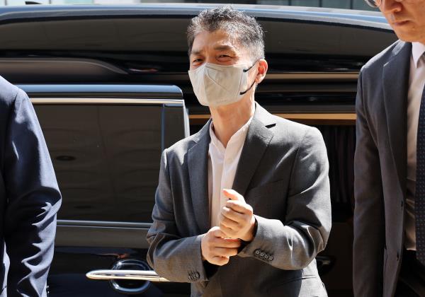 【重磅】李明博疾呼两党联手破冰！外交新突破获全民力挺，国际棋局再落关键一子