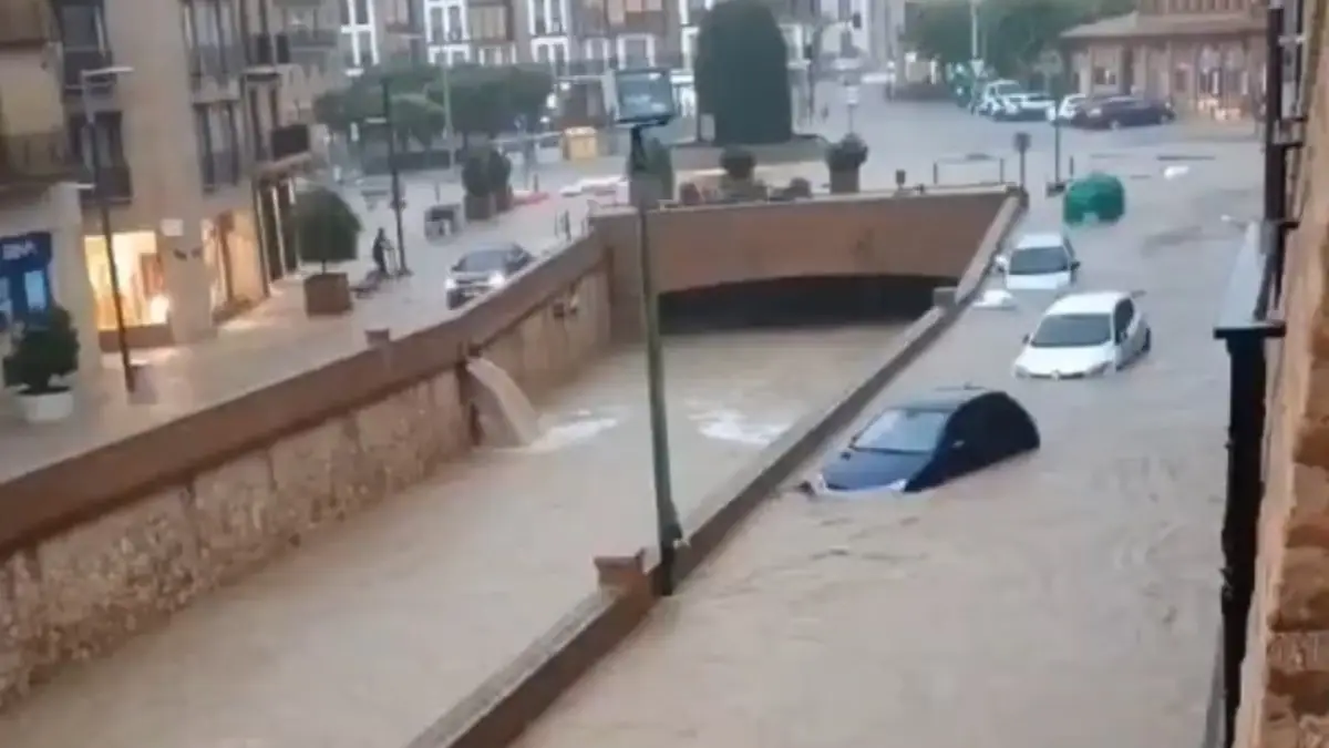 精选文章 | 洪水专题 | 极端天气：滞留暴雨致降水量达100毫米（3.9英寸）